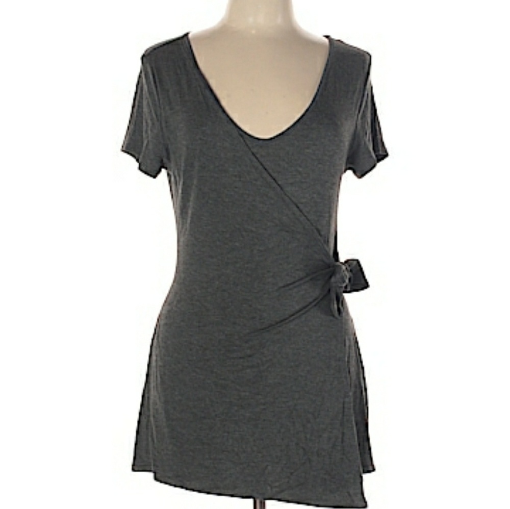 ISO Rolla Coster Romper or jumpsuit